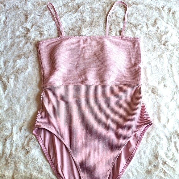 Old Navy One Piece Blush Pink Swimsuit Bathingsuit - Picture 2 of 8